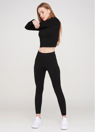 Seamless Ultra Wide Waistband Leggings in Black