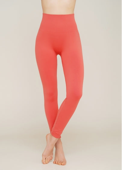 Seamless Ultra Wide Waistband Leggings in Coral