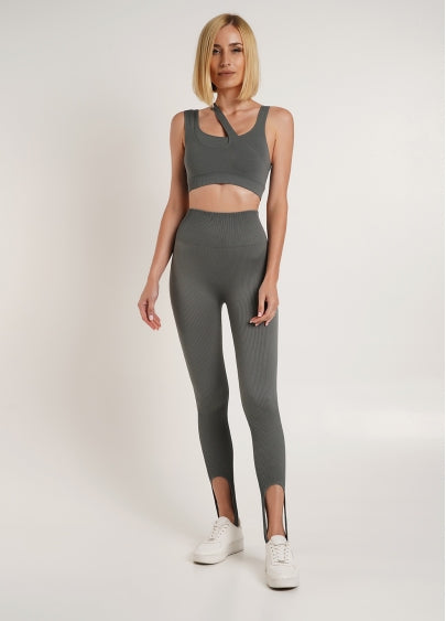 Seamless Stirrup Leggings in Dark Gray