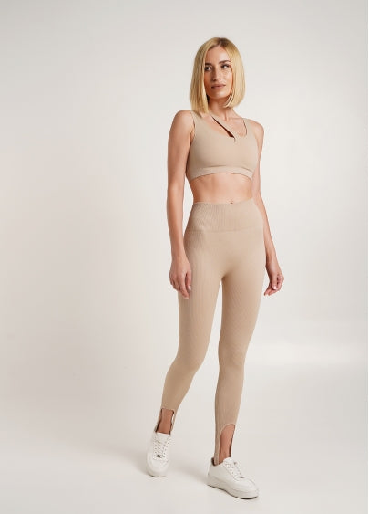 Seamless Stirrup Leggings in Beige