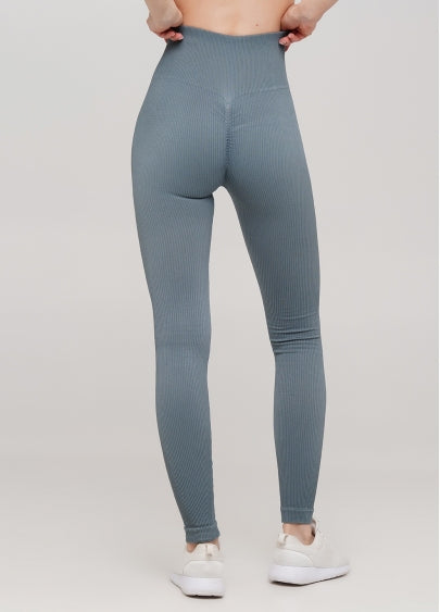 Seamless Ribbed Scrunch Leggings in Shadow