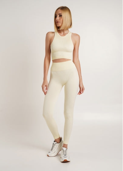 Seamless Ribbed Scrunch Leggings in Vanilla