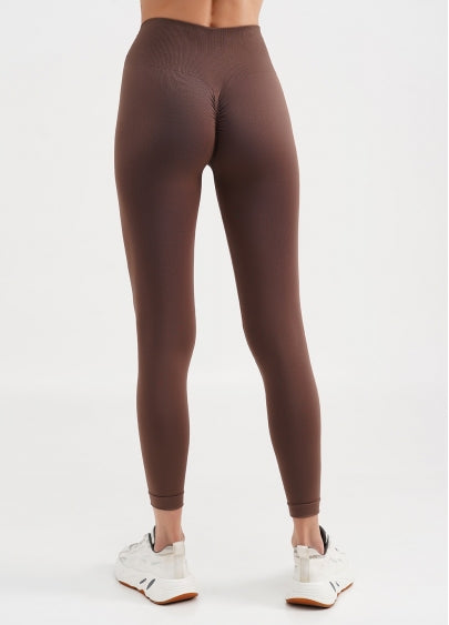 Seamless Scrunch Leggings in Brown