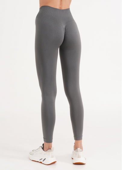 Seamless Scrunch Leggings in Dark Gray