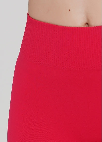 Seamless Mid Waist Leggings in Deep Pink