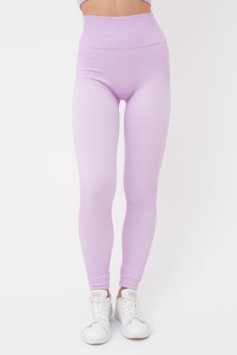 Seamless Ribbed Scrunch Leggings in Light Purple