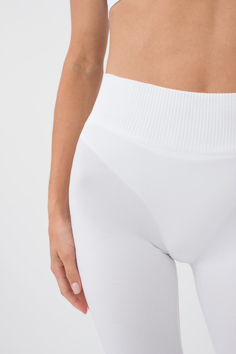 Seamless Mid Waist Leggings in White