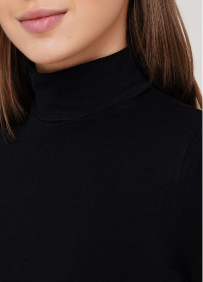 Seamless Turtleneck Long Sleeve Top in Black