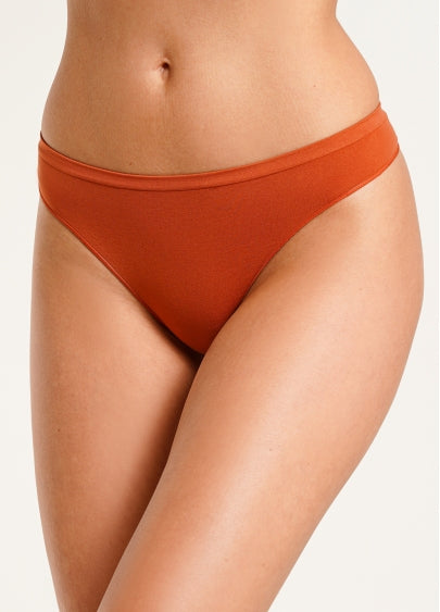 Seamless Thong Panty in Deep Orange