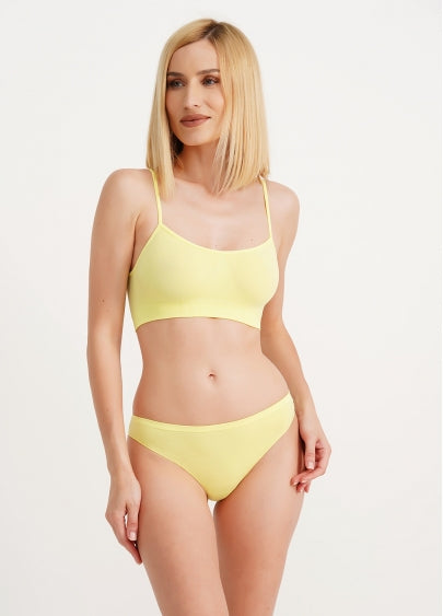 Seamless Thong Panty in Pastel Yellow