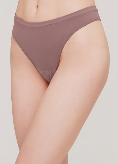 Seamless Thong Panty in Brown