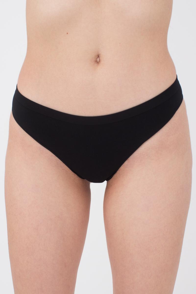 Seamless Thong Panty in Black