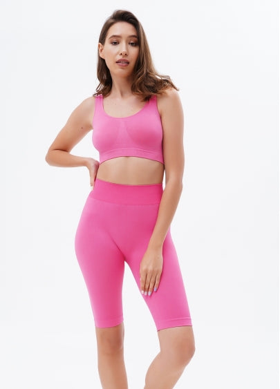 Seamless Above Knee Bike Shorts in Bubblegum