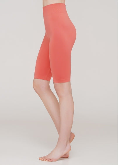 Seamless Above Knee Bike Shorts in Coral