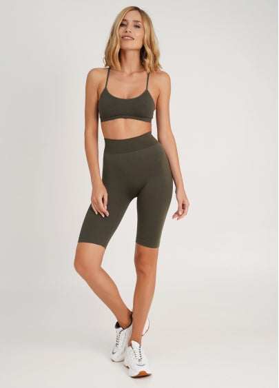 Seamless Above Knee Bike Shorts in Khaki