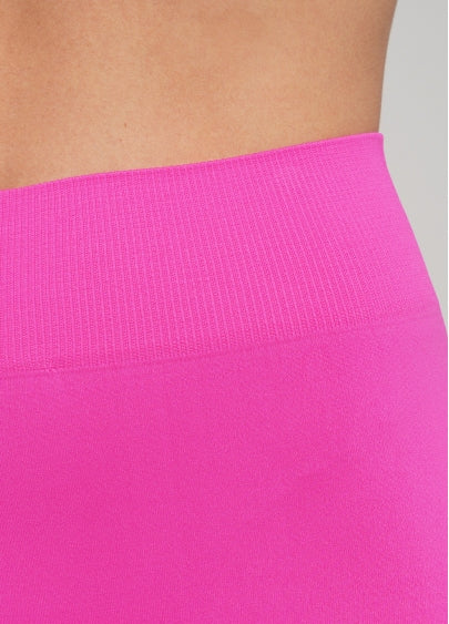 Seamless Above Knee Bike Shorts in Neon Pink