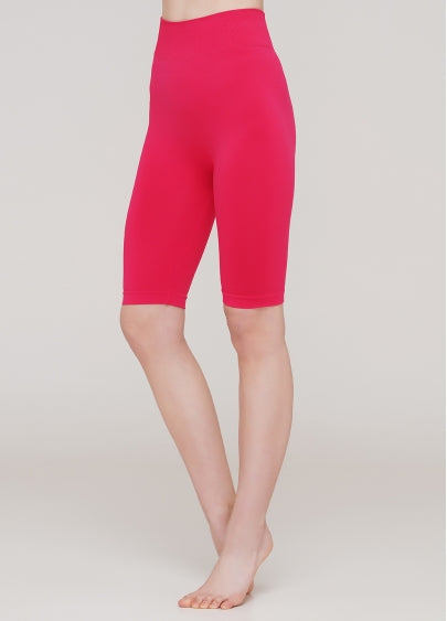 Seamless Above Knee Bike Shorts in Deep Pink