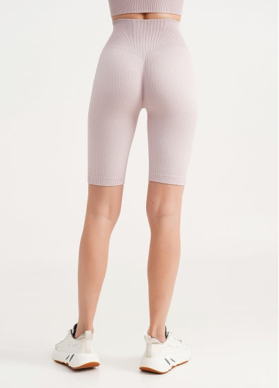 Seamless Ribbed Above Knee Scrunch Bike Shorts in Pastel Pink