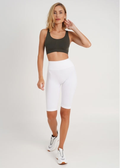 Seamless Ribbed Above Knee Bike Shorts in White