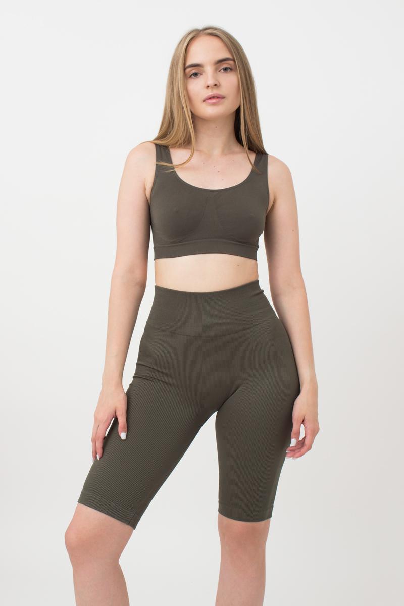 Seamless Ribbed Above Knee Bike Shorts in Khaki