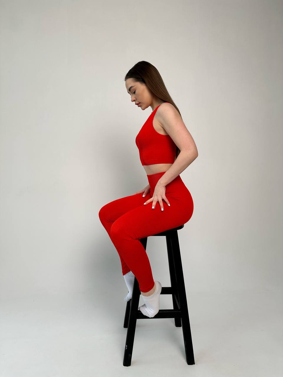 Seamless Ribbed Scrunch Leggings in Red