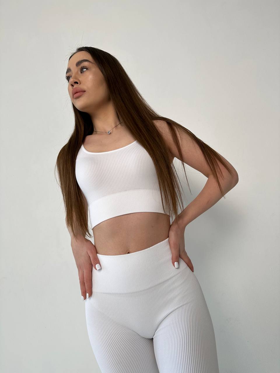 Seamless Ribbed Scrunch Leggings in White