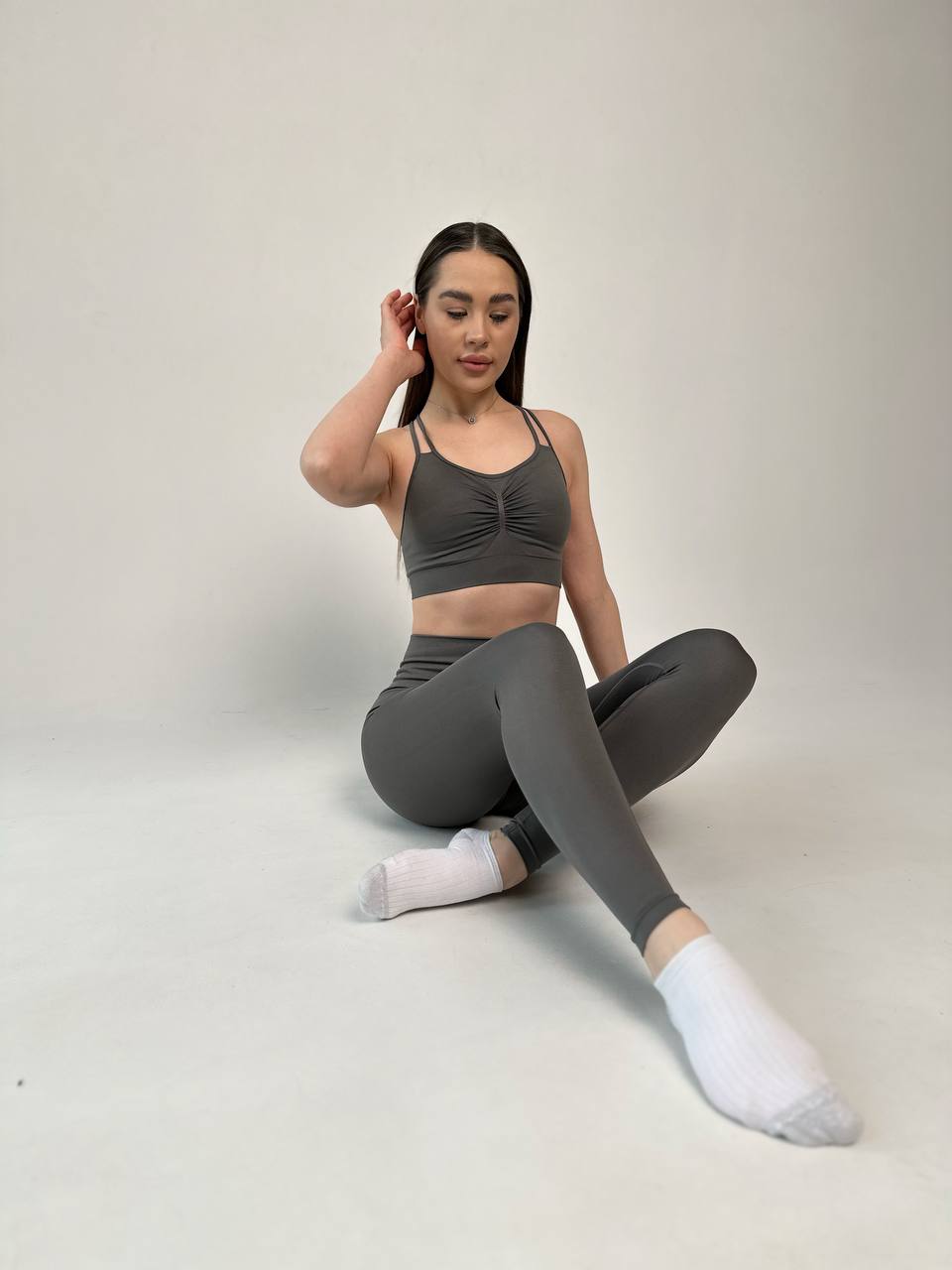 Seamless Scrunch Leggings in Dark Gray