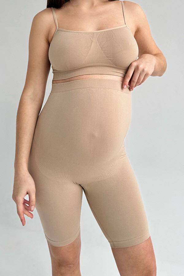 Seamless Maternity Bike Shorts in Beige