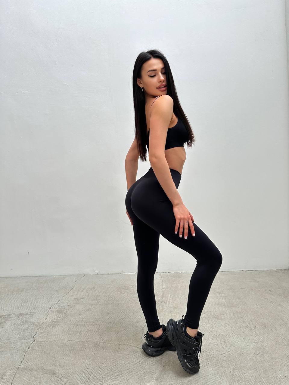 Seamless High Waist Leggings in Black