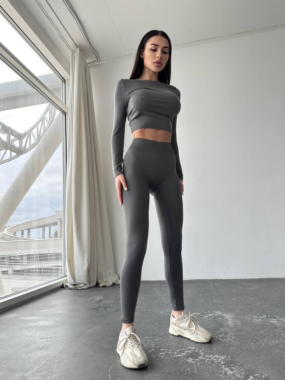 Seamless High Waist Leggings in Dark Gray