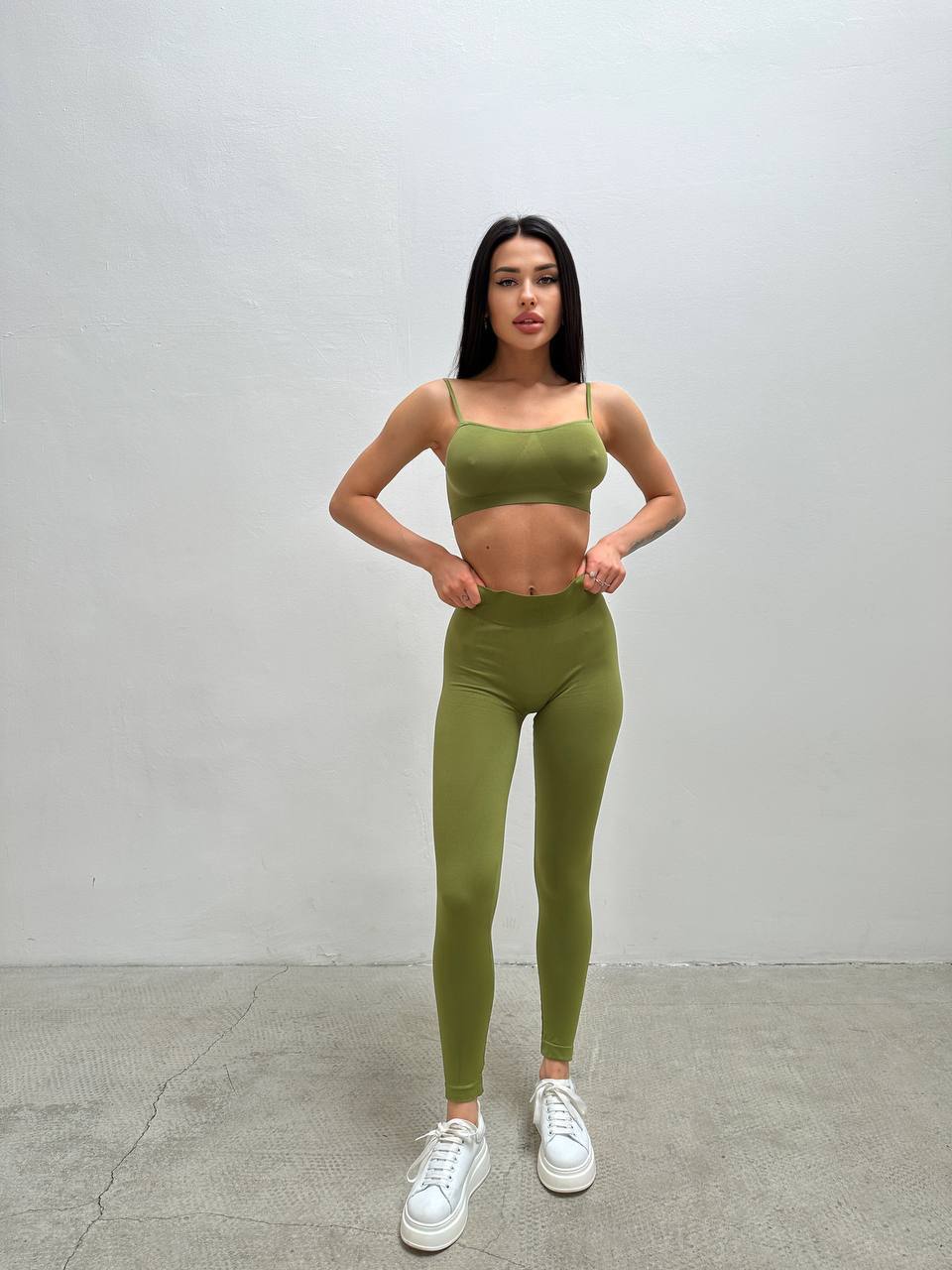 Seamless High Waist Leggings in Olive