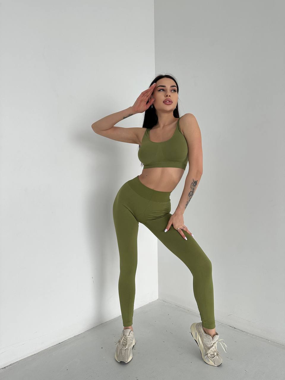 Seamless High Waist Leggings in Olive