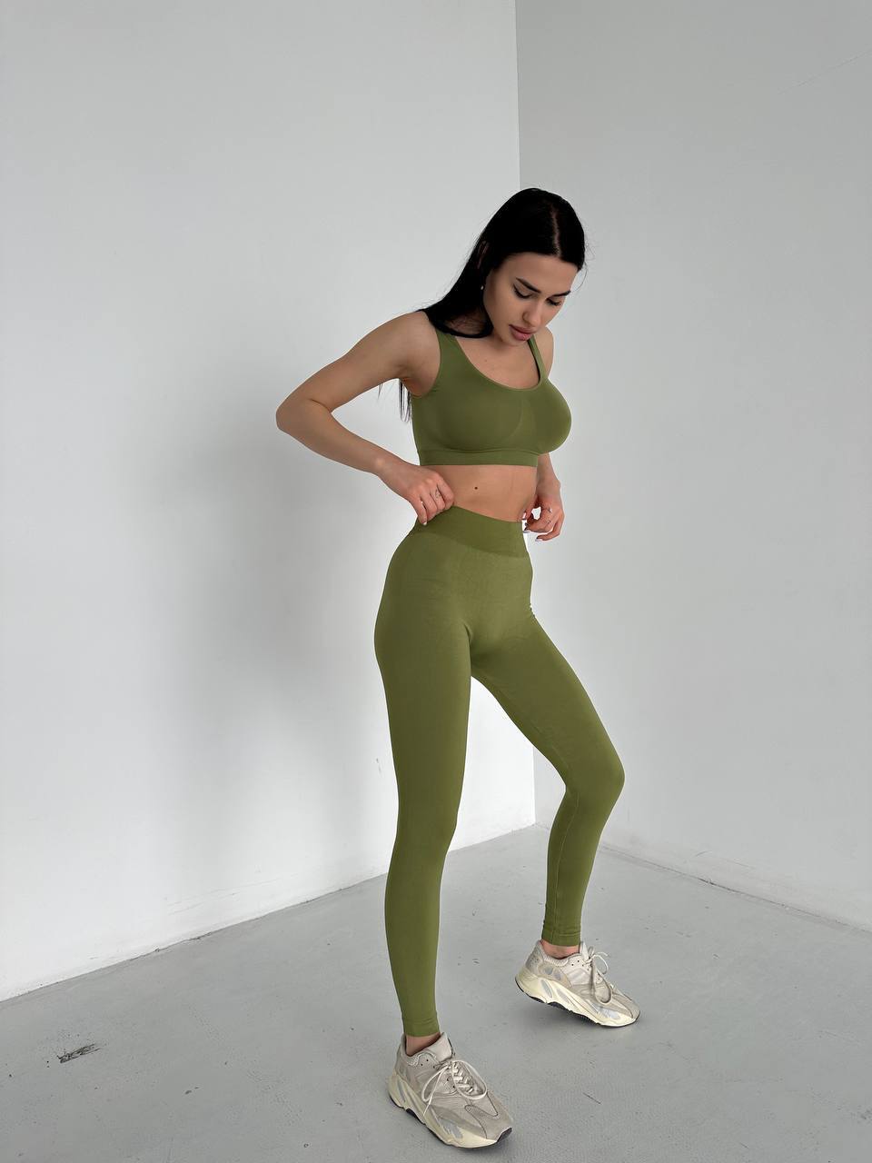 Seamless High Waist Leggings in Olive