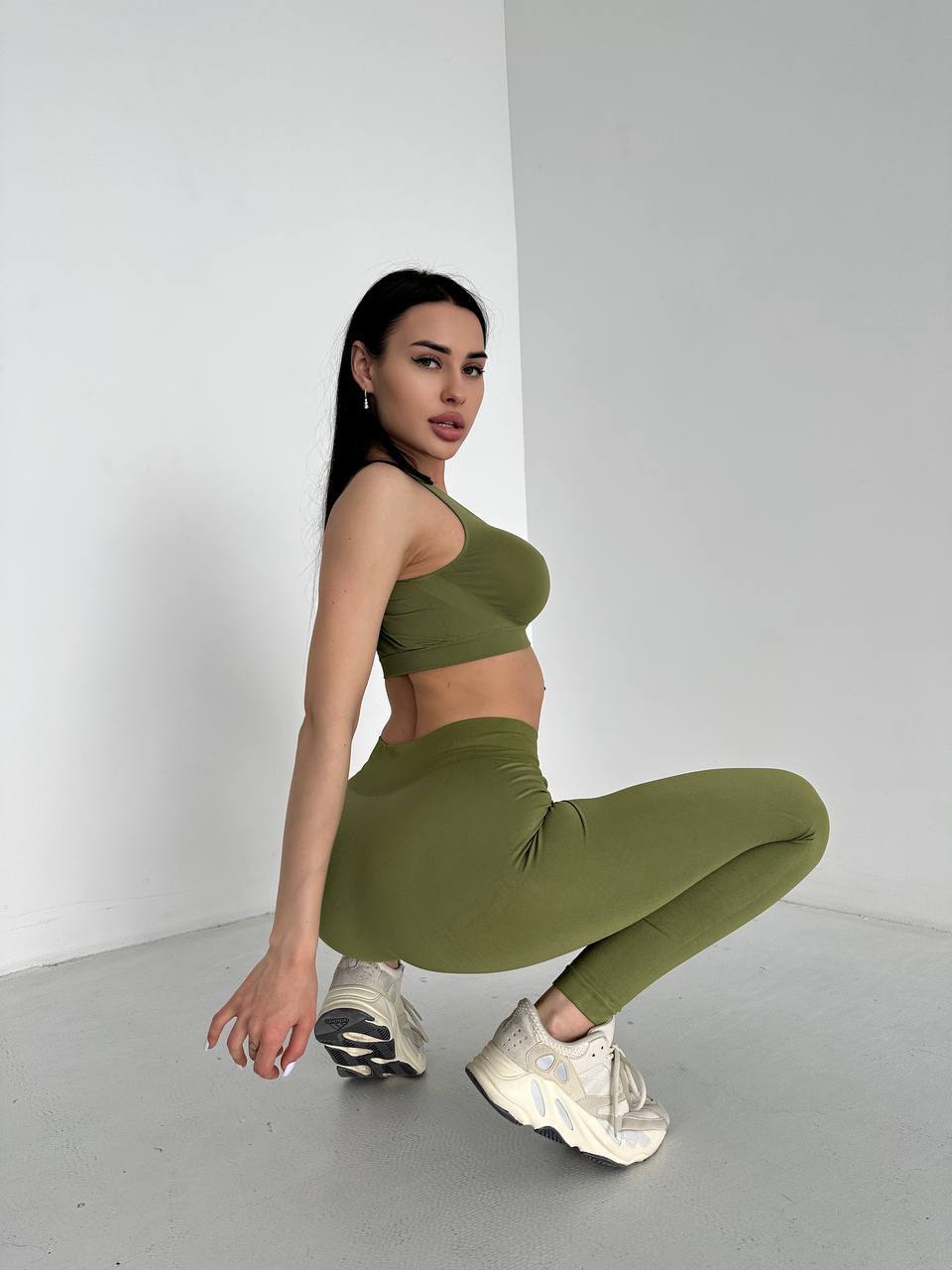 Seamless High Waist Leggings in Olive