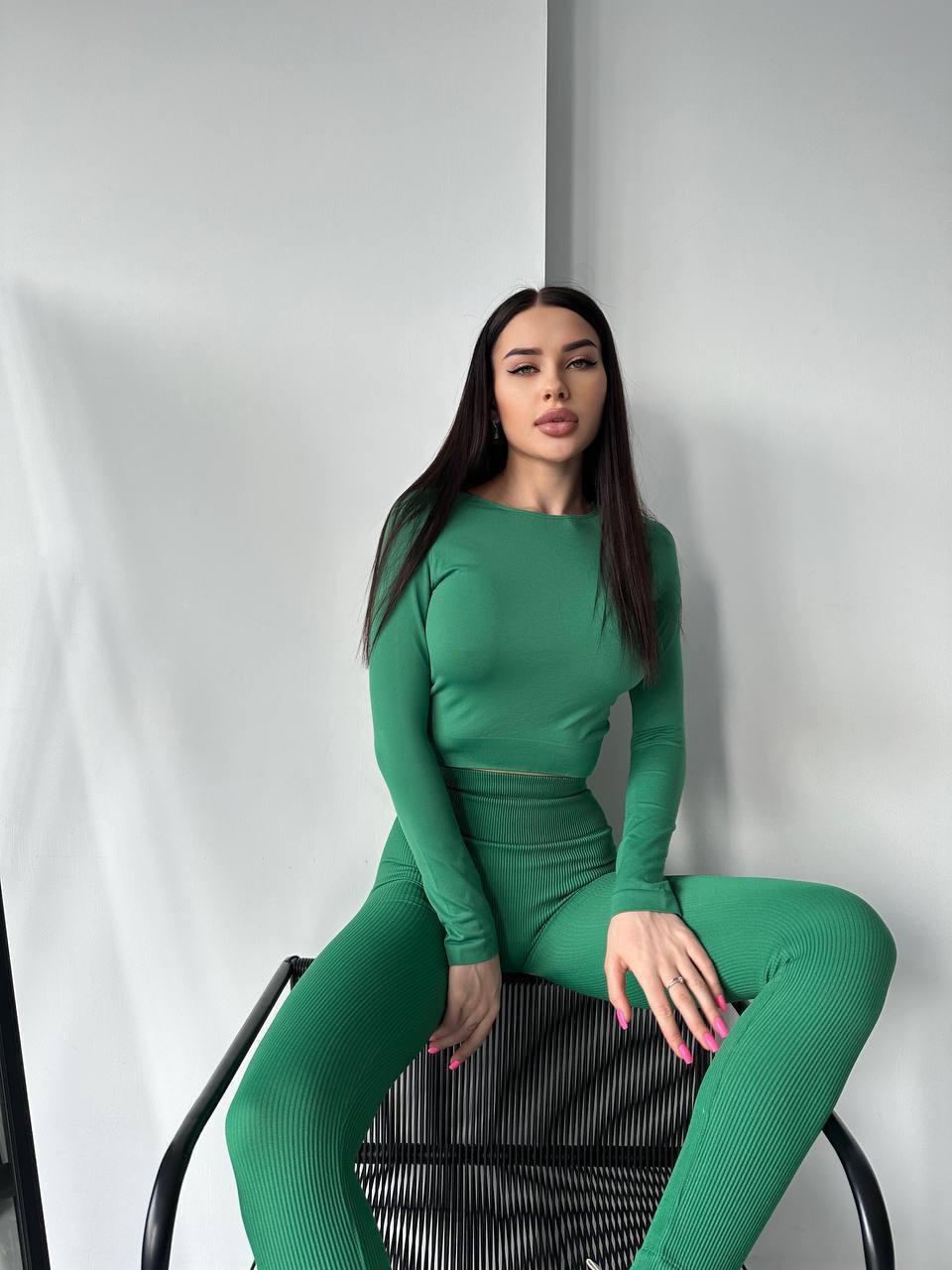 Seamless Ribbed Scrunch Leggings in Green