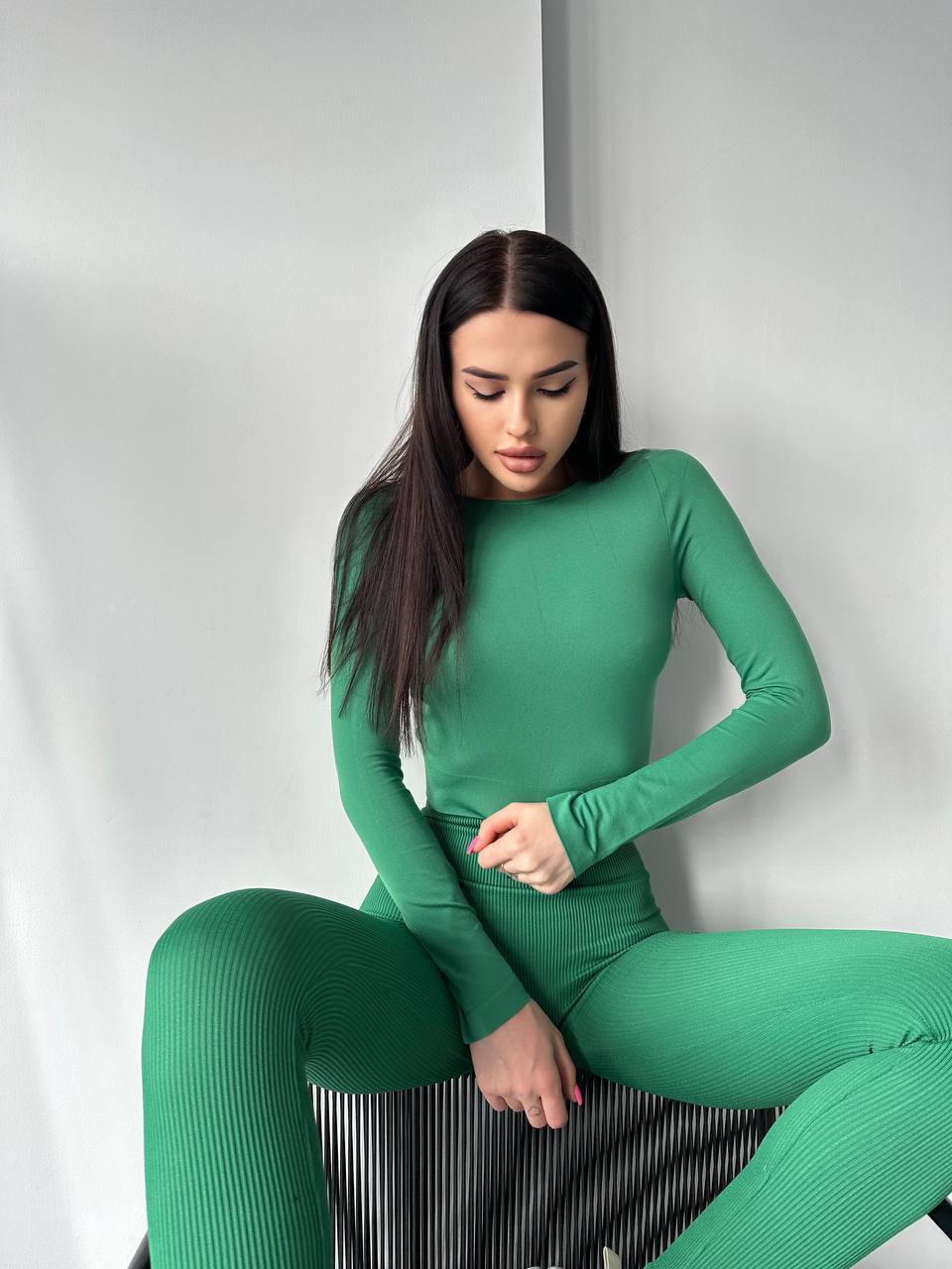 Seamless Ribbed Scrunch Leggings in Green