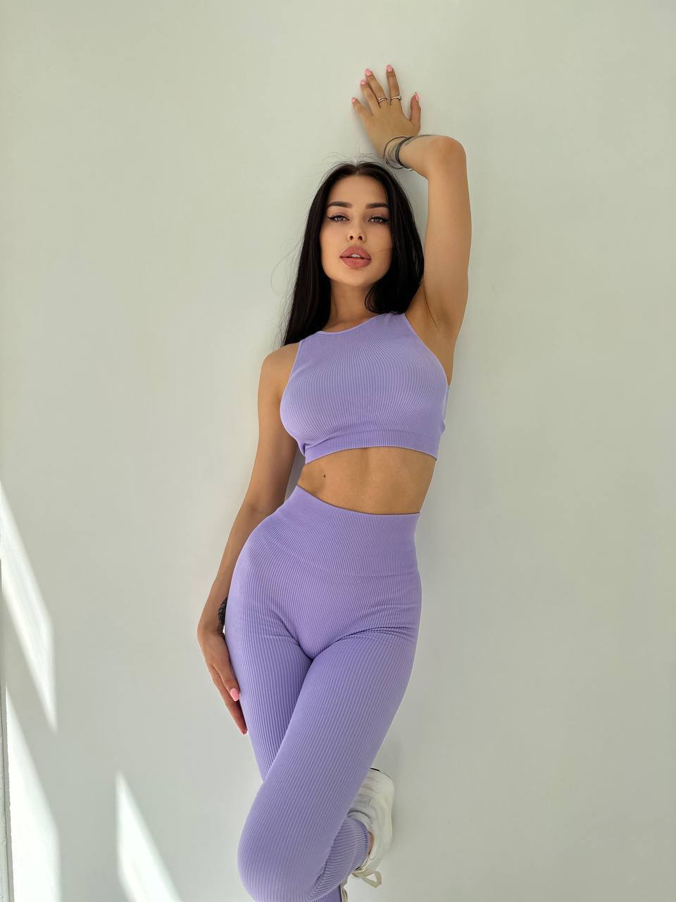 Seamless Ribbed Scrunch Leggings in Light Purple