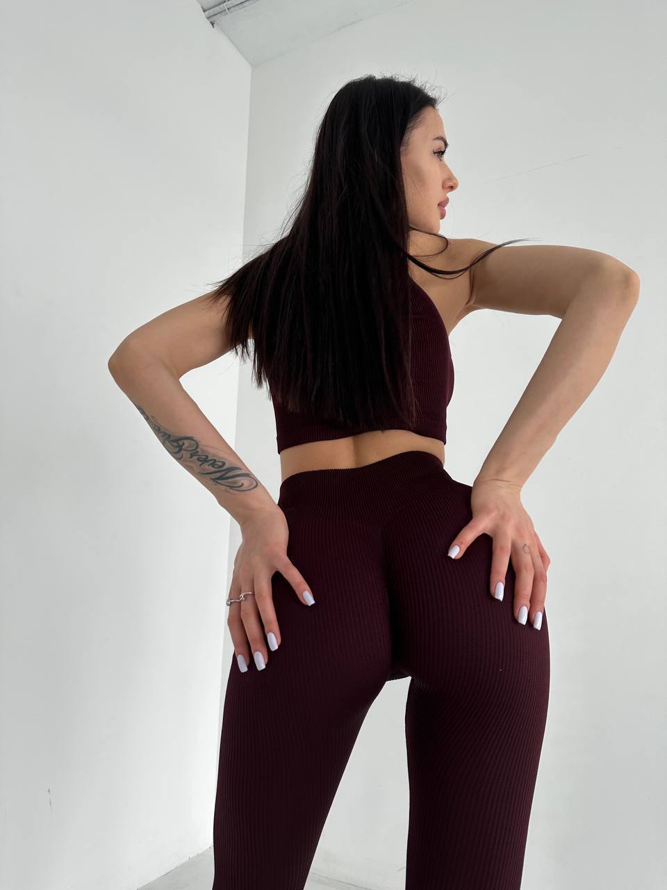 Seamless Ribbed Halter Crop Top in Maroon