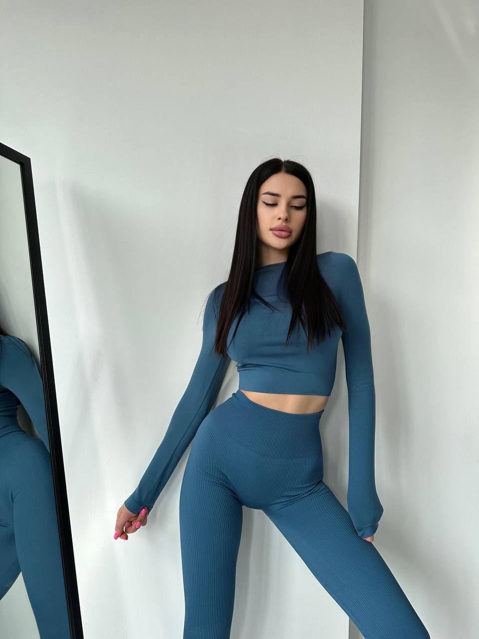 Seamless Cropped Long Sleeve Top in Blue