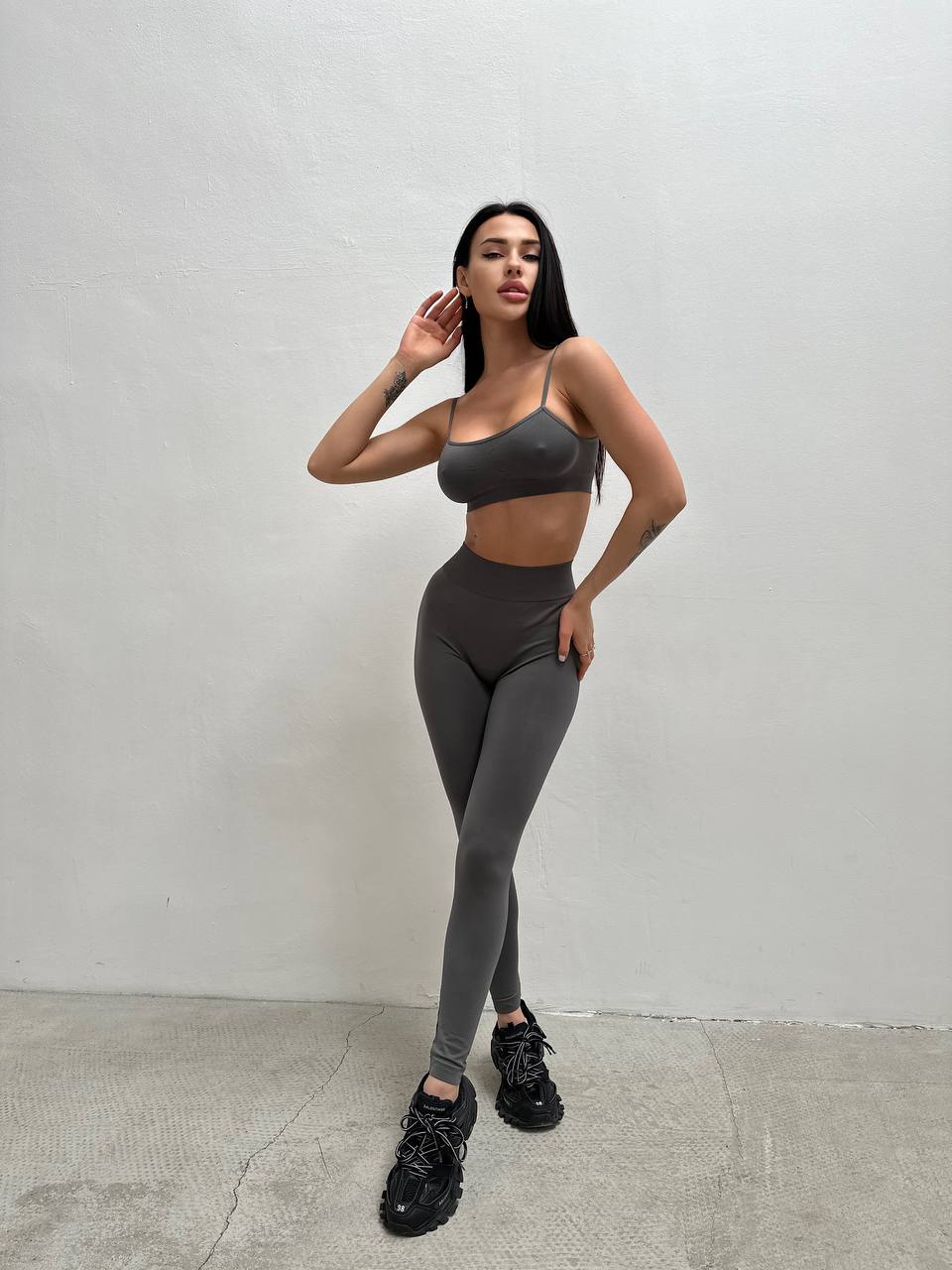 Seamless Cami Bra in Dark Gray