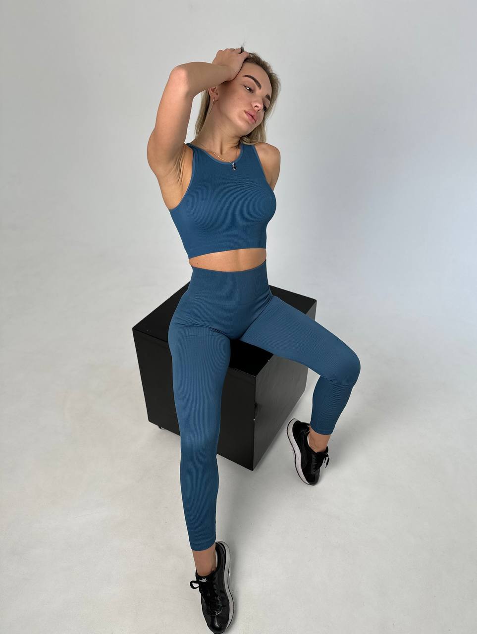 Seamless Ribbed Halter Crop Top in Teal