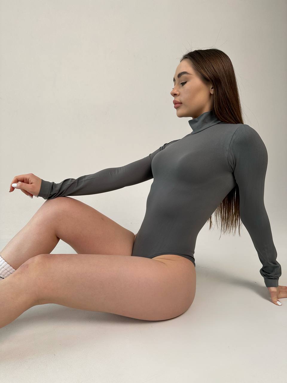 Seamless Turtleneck Long Sleeve Bodysuit in Dark Gray