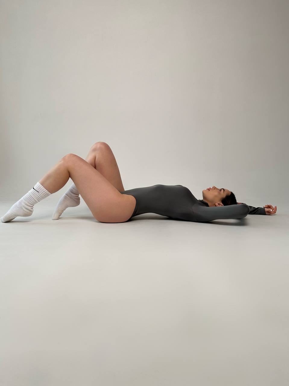 Seamless Turtleneck Long Sleeve Bodysuit in Dark Gray