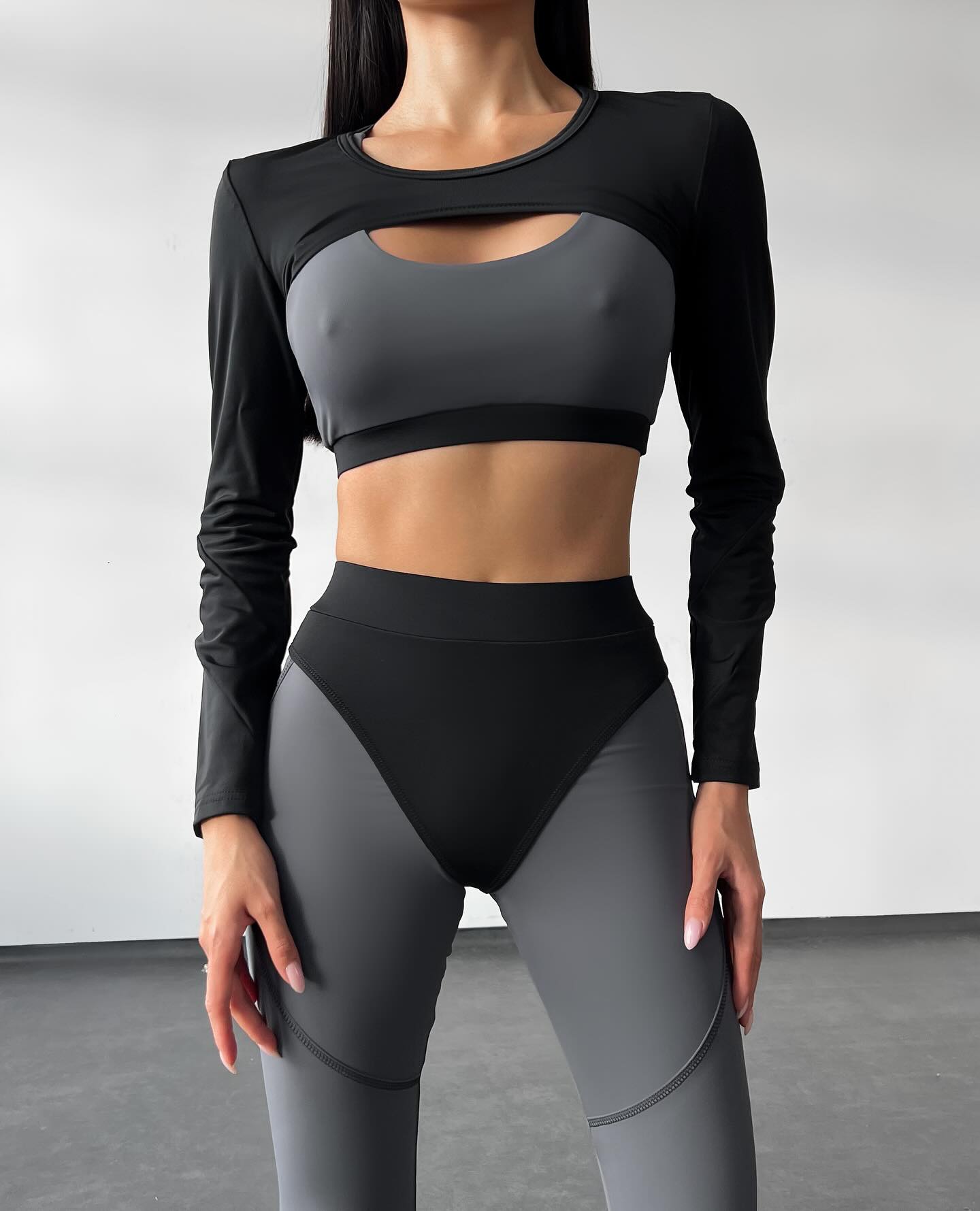 GalaxyX Push Up Contrast Contour Seam Leggings in Gray