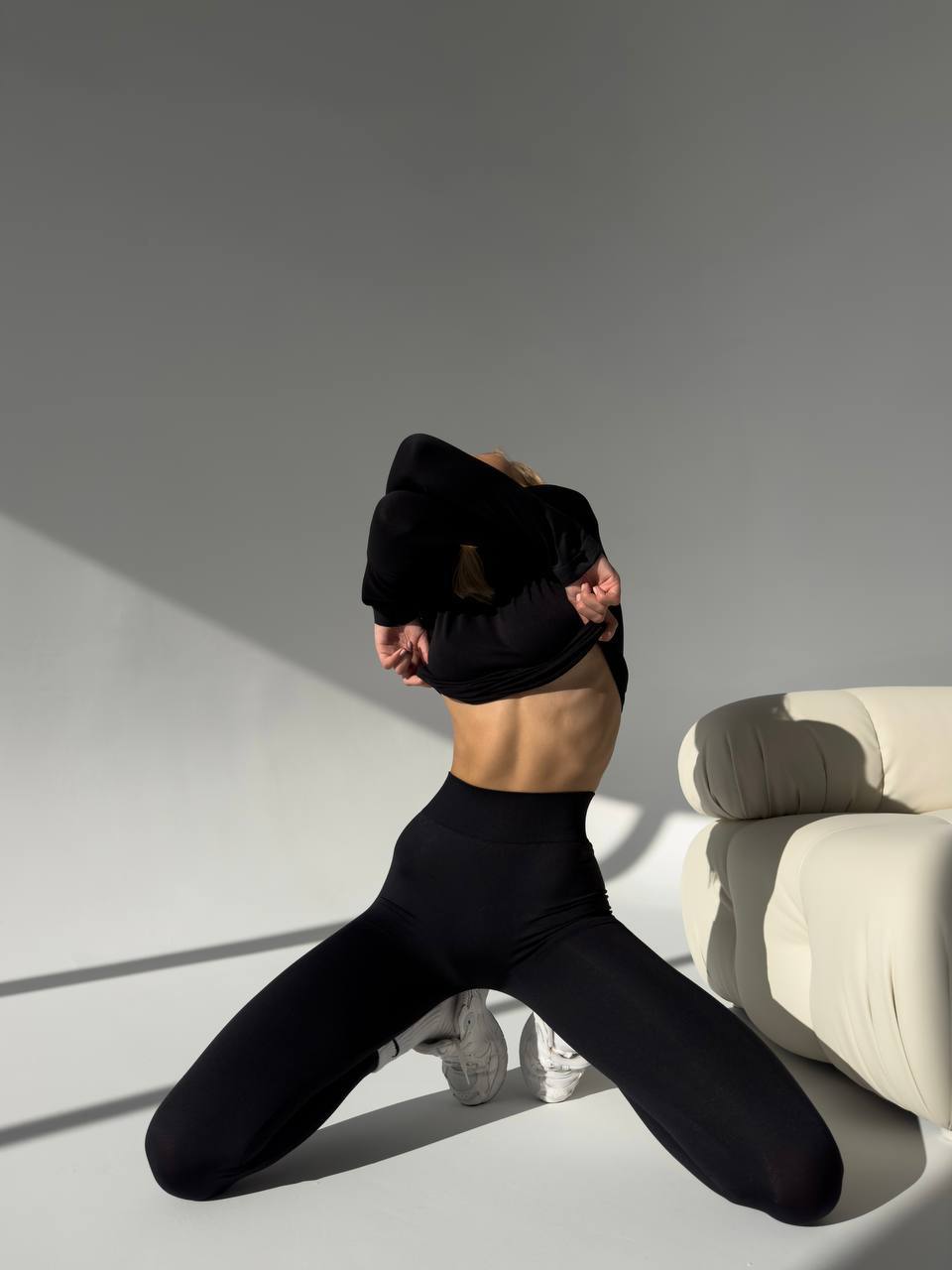 Seamless High Waist Leggings in Black